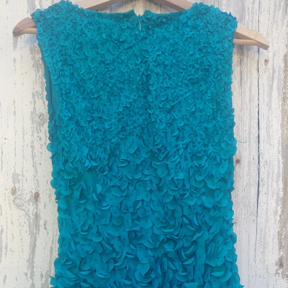 Theia Flower Petal Applique Dress - Picture 4 of 6